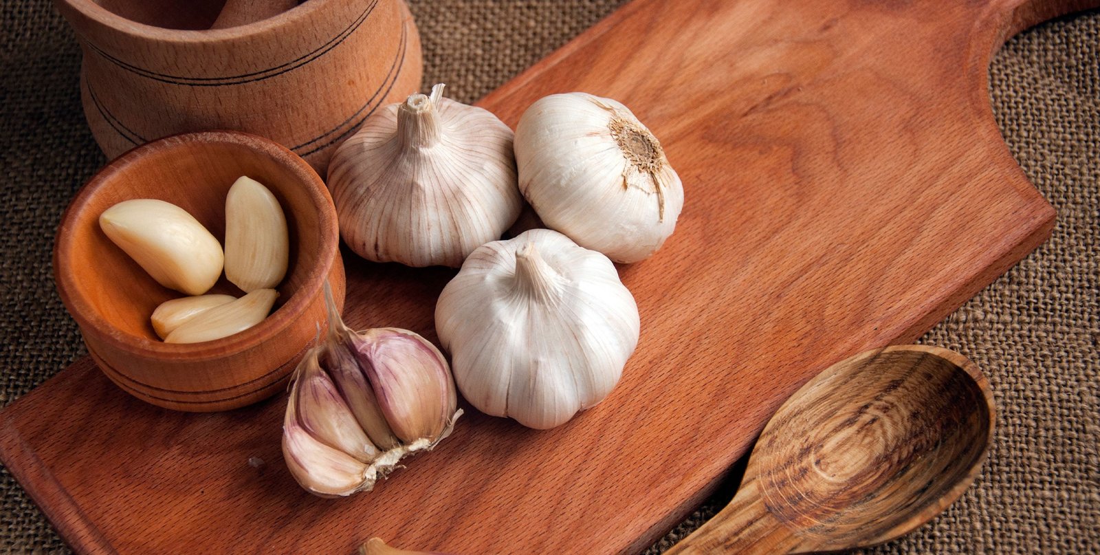 Knoblauch lagern & selbst anbauen